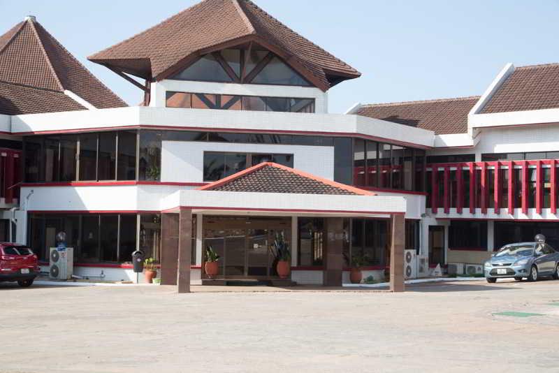 Elmina Beach Resort Exterior foto
